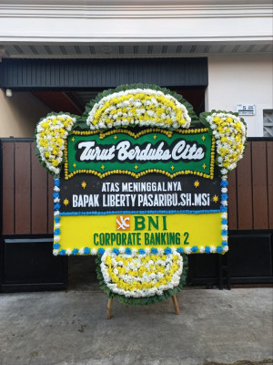 Papan Bunga Duka di Kembangan Utara