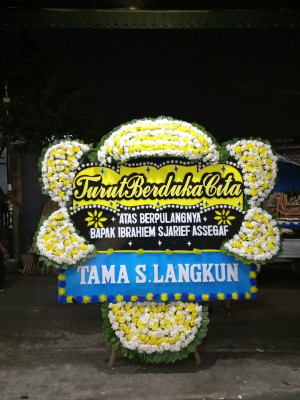 Papan Bunga Duka di Kembangan Utara
